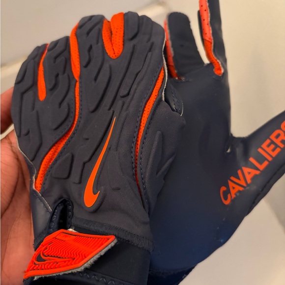 Florida Gators & UVA College Gloves(UVA used twice) - Picture 3 of 4